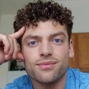 curlyfuq height|Aaron Maternowski (TikTok Star)